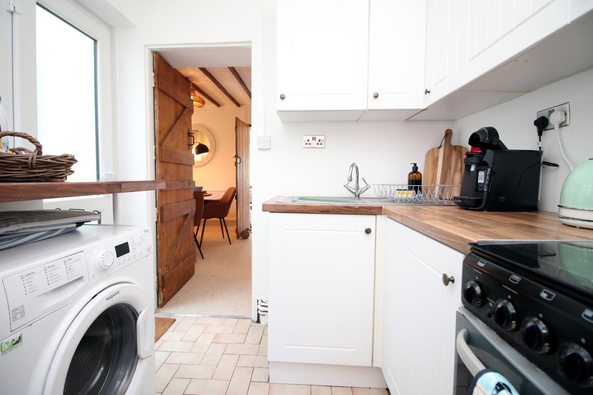 Little Gem In The Mumbles! Fishermans Cottage With Log Burner, Dog Friendly And Welcome Breakfast Hamper! Dış mekan fotoğraf