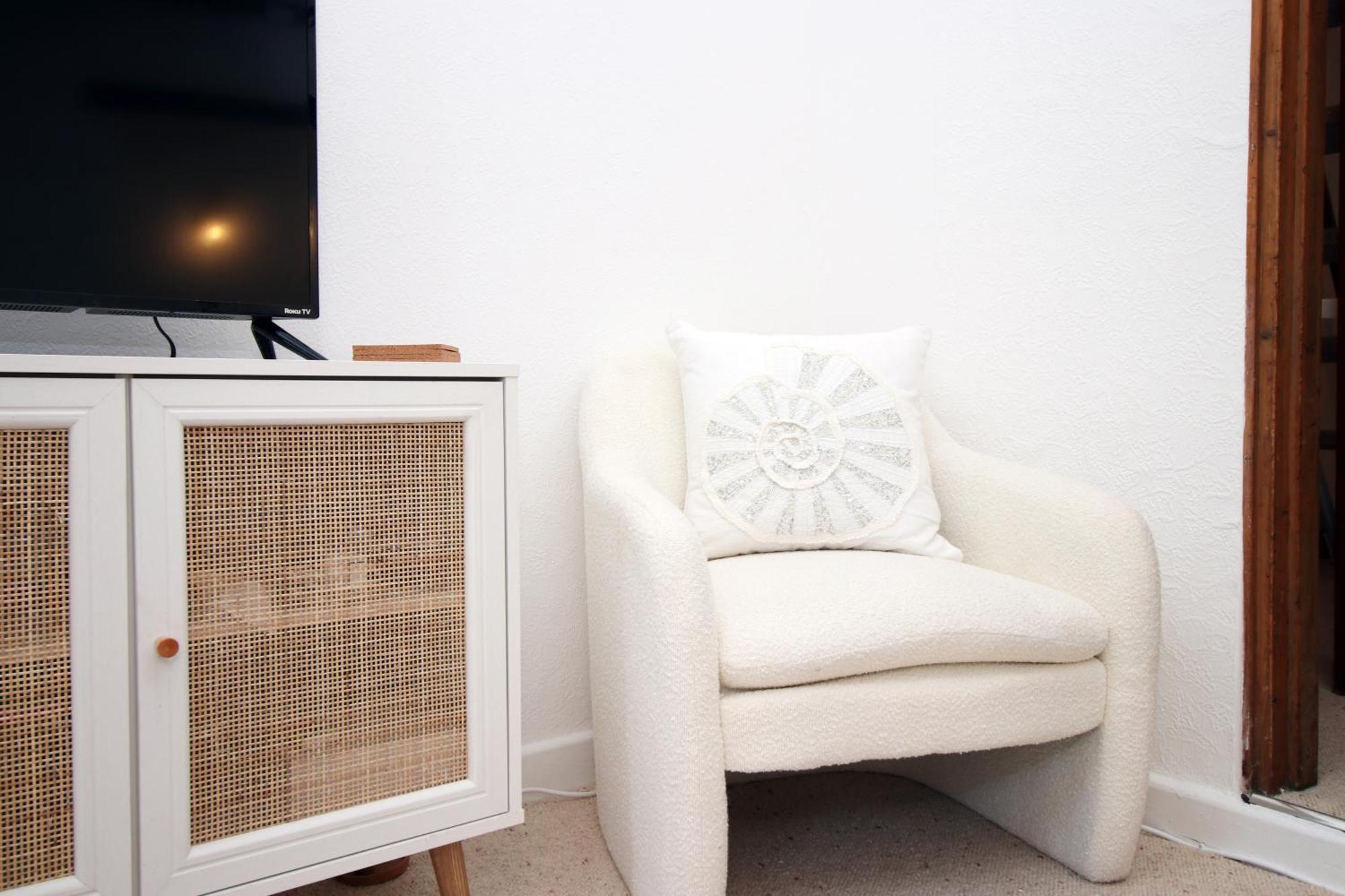 Little Gem In The Mumbles! Fishermans Cottage With Log Burner, Dog Friendly And Welcome Breakfast Hamper! Dış mekan fotoğraf